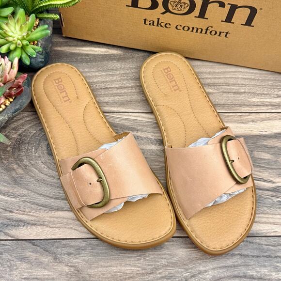 Born Shoes - NIB Born Miarra 8M 38-39 Leather Big Buckle Slide Flat Slip On Sandals Blush